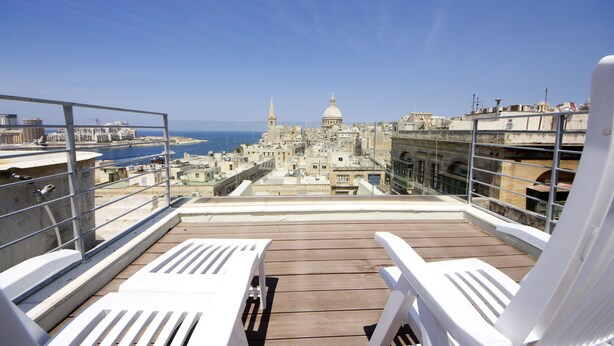 Sundeck - AG2 - Casa Rooms (Valletta)