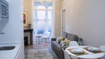 Standard Apartment | Living room