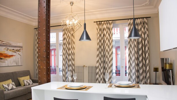 Superior Apartment | Living room - Apartamentos Alaia (Bilbao)