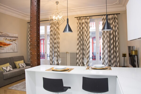 Superior-huoneisto | Olohuone