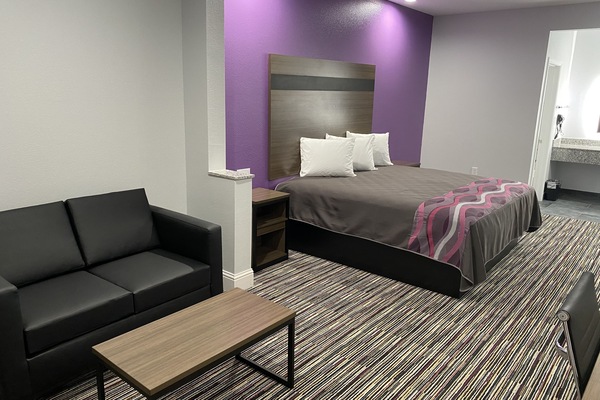 Desk, WiFi (free), bed sheets