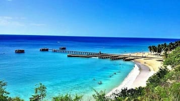 Sulla spiaggia, teli da spiaggia