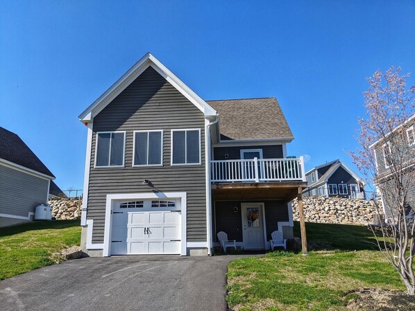 Exterior - Memory Lane with Community Pool! (Laconia)