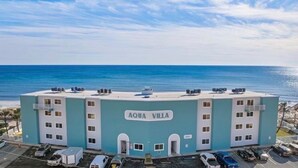 Exterior - Pet friendly on the beach with private balcony! (Fort Walton Beach)