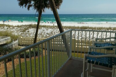 Pet friendly on the beach with private balcony!