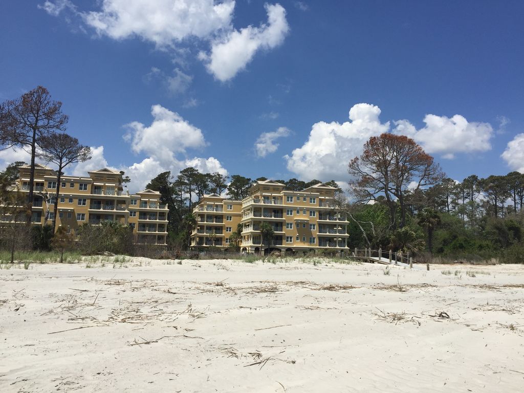 Free Golf Cart! Ocean Front Sunset Escape - 3BR Oceanfront Villa 