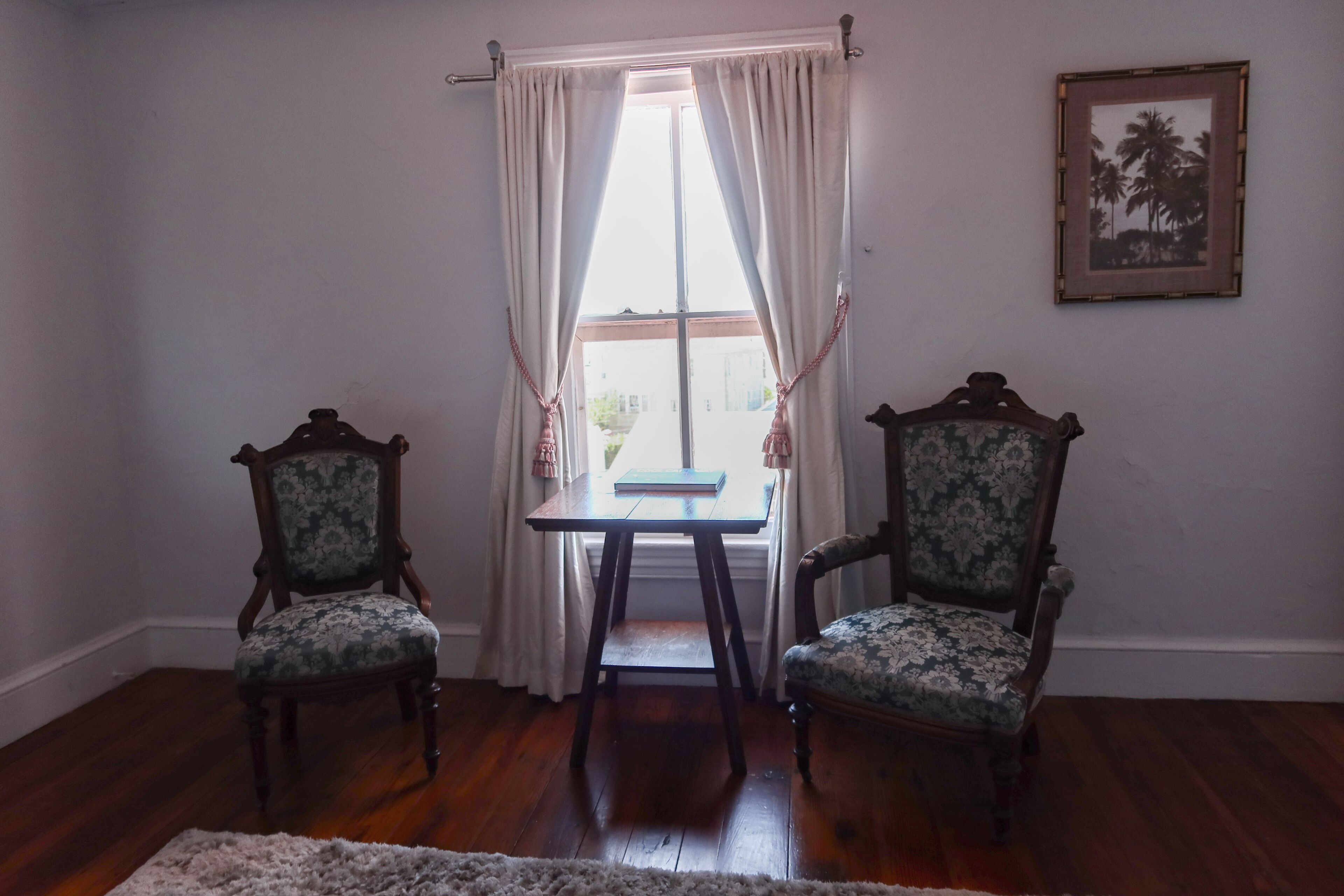 presidential room | living area