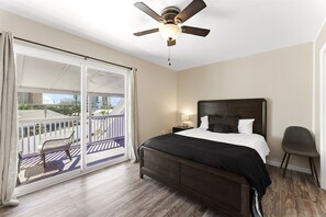 獨棟房屋 (5218 Beach Drive C) | 外觀