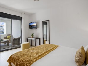 2 bedrooms, Internet, bed sheets
