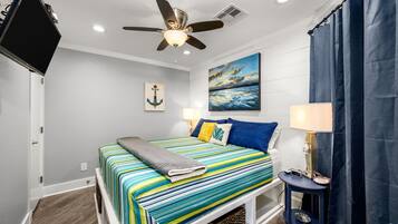 1 bedroom, iron/ironing board, WiFi, bed sheets