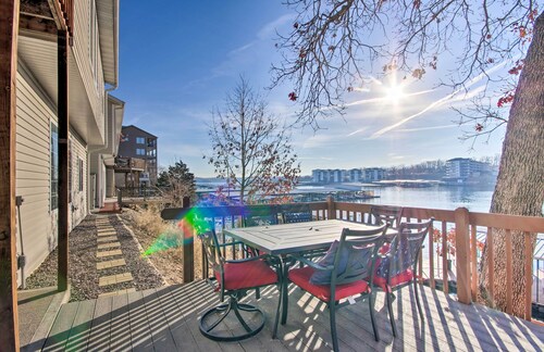 Private Dock! Waterfront Family Gem in Lake Ozark