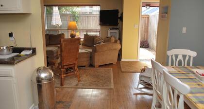 393 Beach Dr