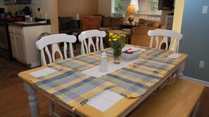 House, Multiple Beds (393 Beach Dr) | Private kitchen
