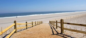 Lavallette Home Steps from Beach! Sleeps 11, 4 BR 2 BA, Beach Tags included