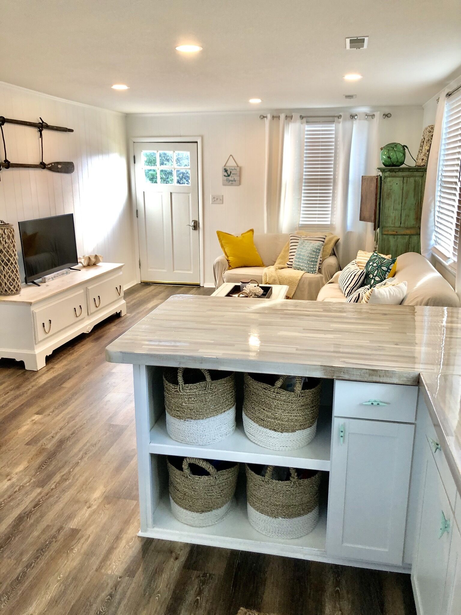 Smart TV, juguetes y libros 