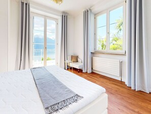 5 chambres, fer et planche à repasser, Wi-Fi