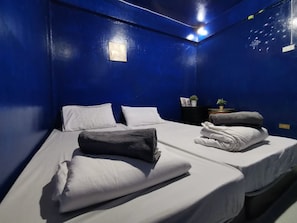 In-room safe, soundproofing