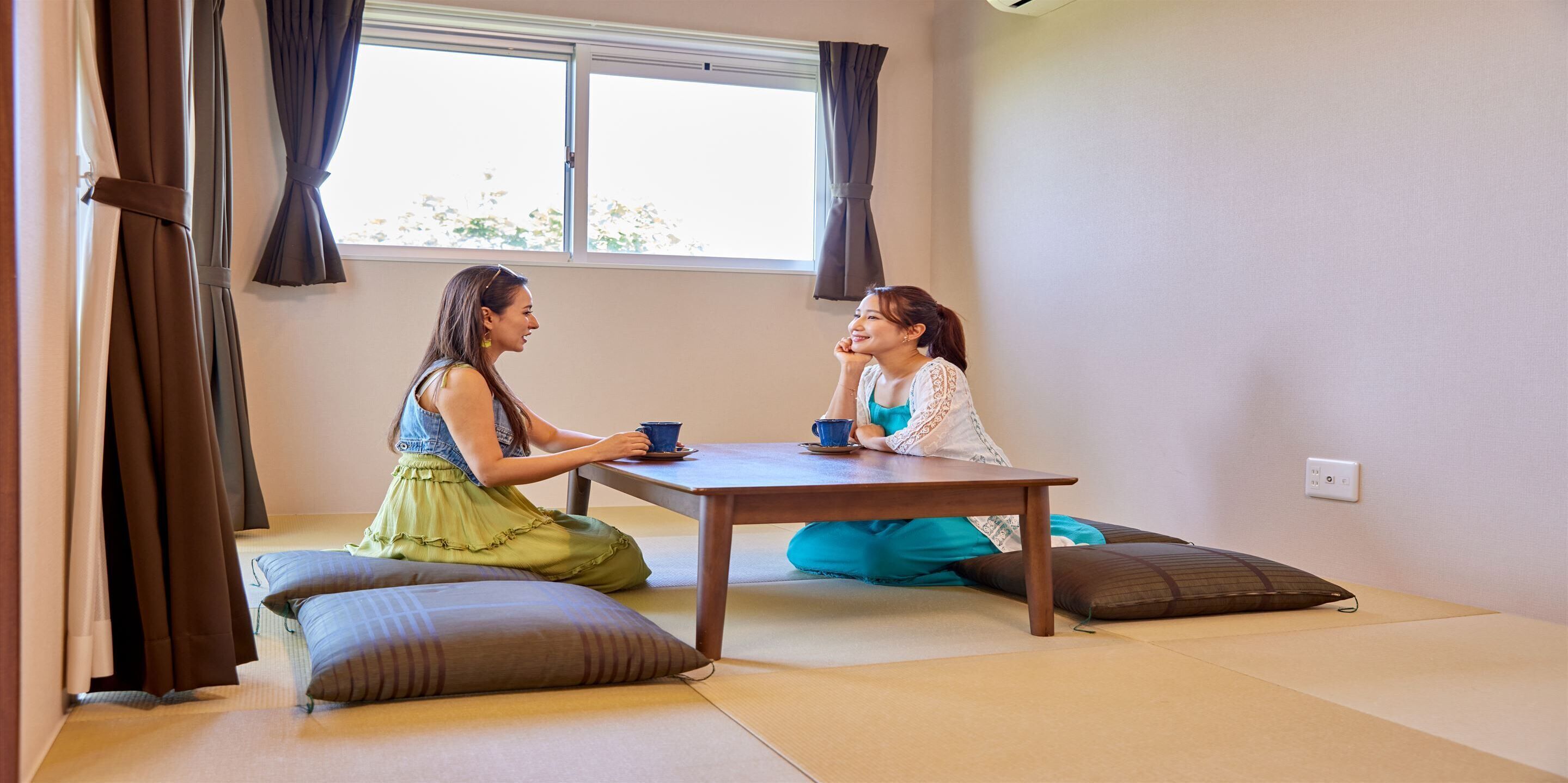 3 bedrooms, down comforters, free WiFi, bed sheets