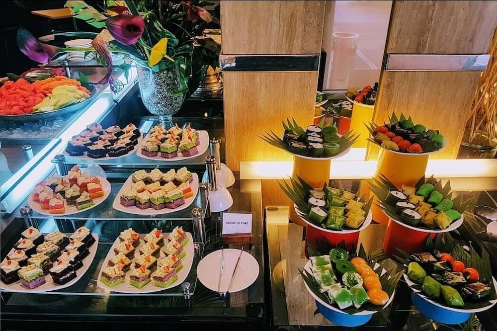 Royal Palm Hotel & Conference Center Cengkareng