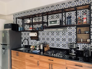 Fridge, microwave, oven, stovetop