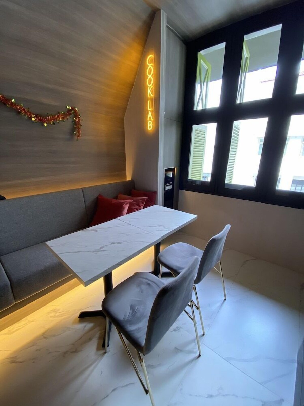 シンガポール ST Signature Lite Tanjong Pagar - Dark ホテル ロビー