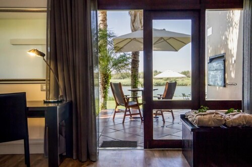 River Place Manor - Deluxe Double or Twin Room