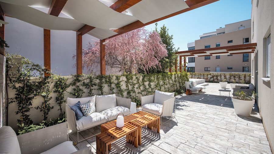 Ika Boutique Luxury Apartments