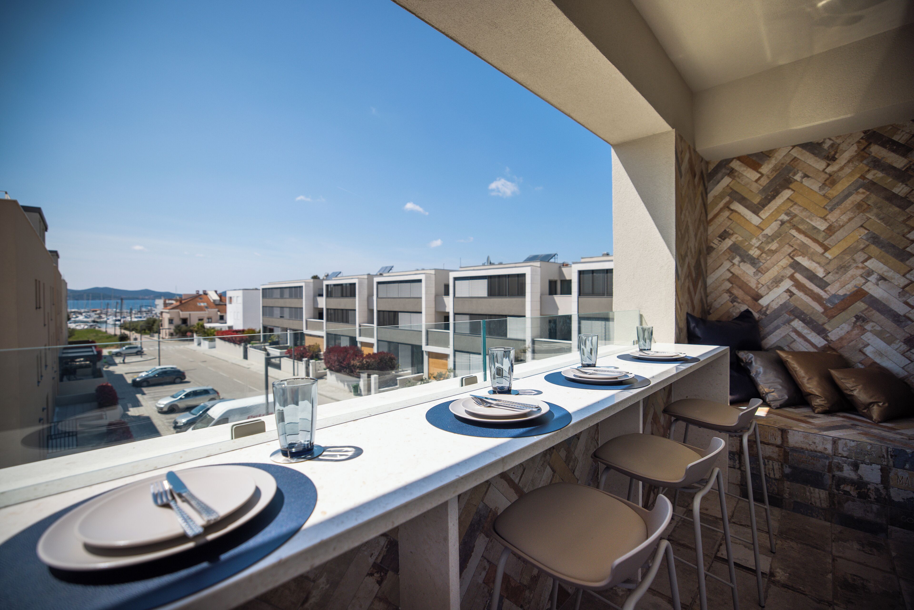 Deluxe Apartment | Premium bedding, pillowtop beds, in-room safe, individually decorated