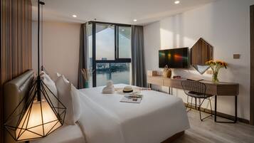 Suite familiar, 2 habitaciones (Riverfront) | Ropa de cama de alta calidad, camas con pillow-top y minibar