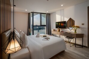 Family Suite, 2 Bedrooms, Riverfront | Premium bedding, pillowtop beds, minibar, in-room safe - Haian Riverfront Hotel Da Nang (Da Nang)