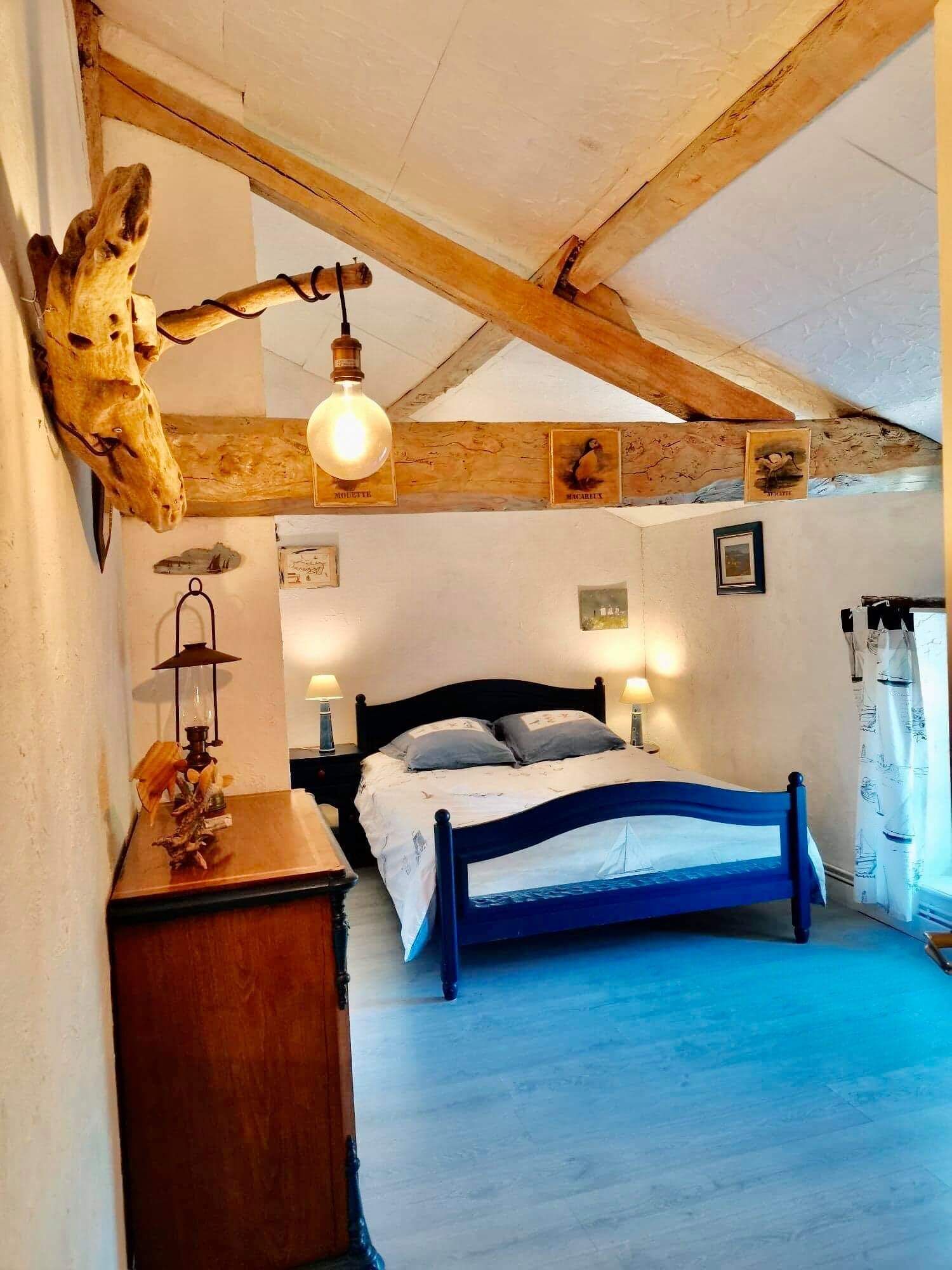 4 chambres, fer et planche à repasser, lit parapluie, Wi-Fi gratuit