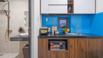 Deluxe-Zimmer (Family) | Eigene Küche | Kühlschrank, Wasserkocher