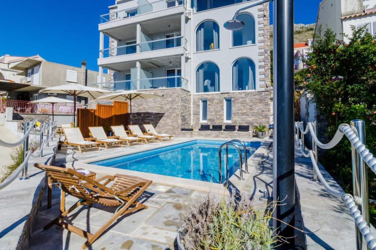 LÀgenhet (2 Bedroom Apt with Balcony n Sea View) | Exteriör