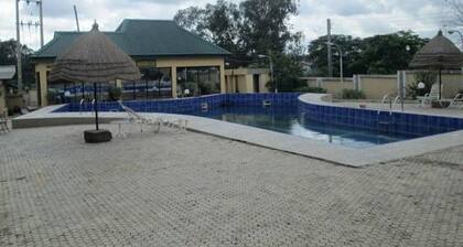 Lamonde Guest House