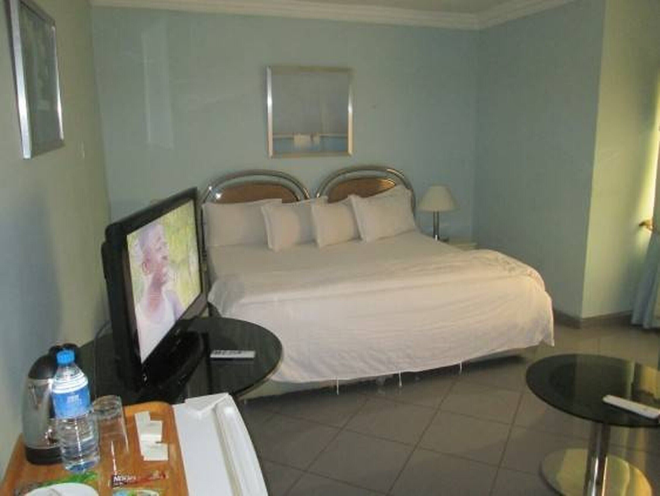 Minibar, desk, blackout drapes, rollaway beds