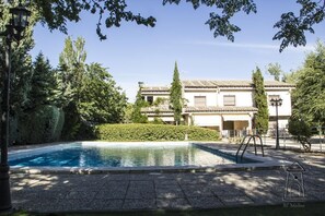 Piscina externa