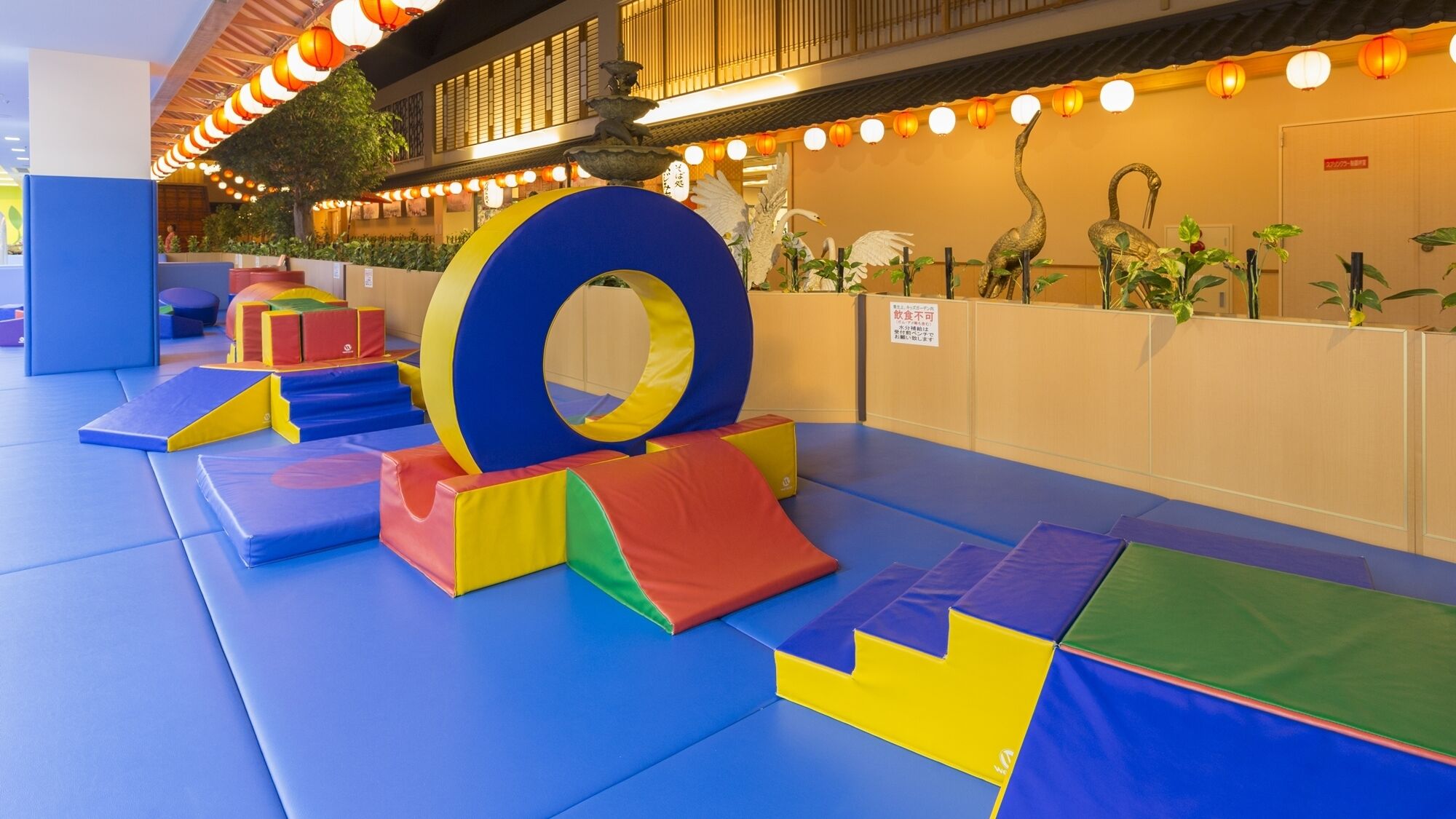children’s play area – indoor