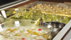 Petit déjeuner buffet