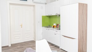 Interior - Modern Newly Refurbished Studio! Main Street (Sarajevo)