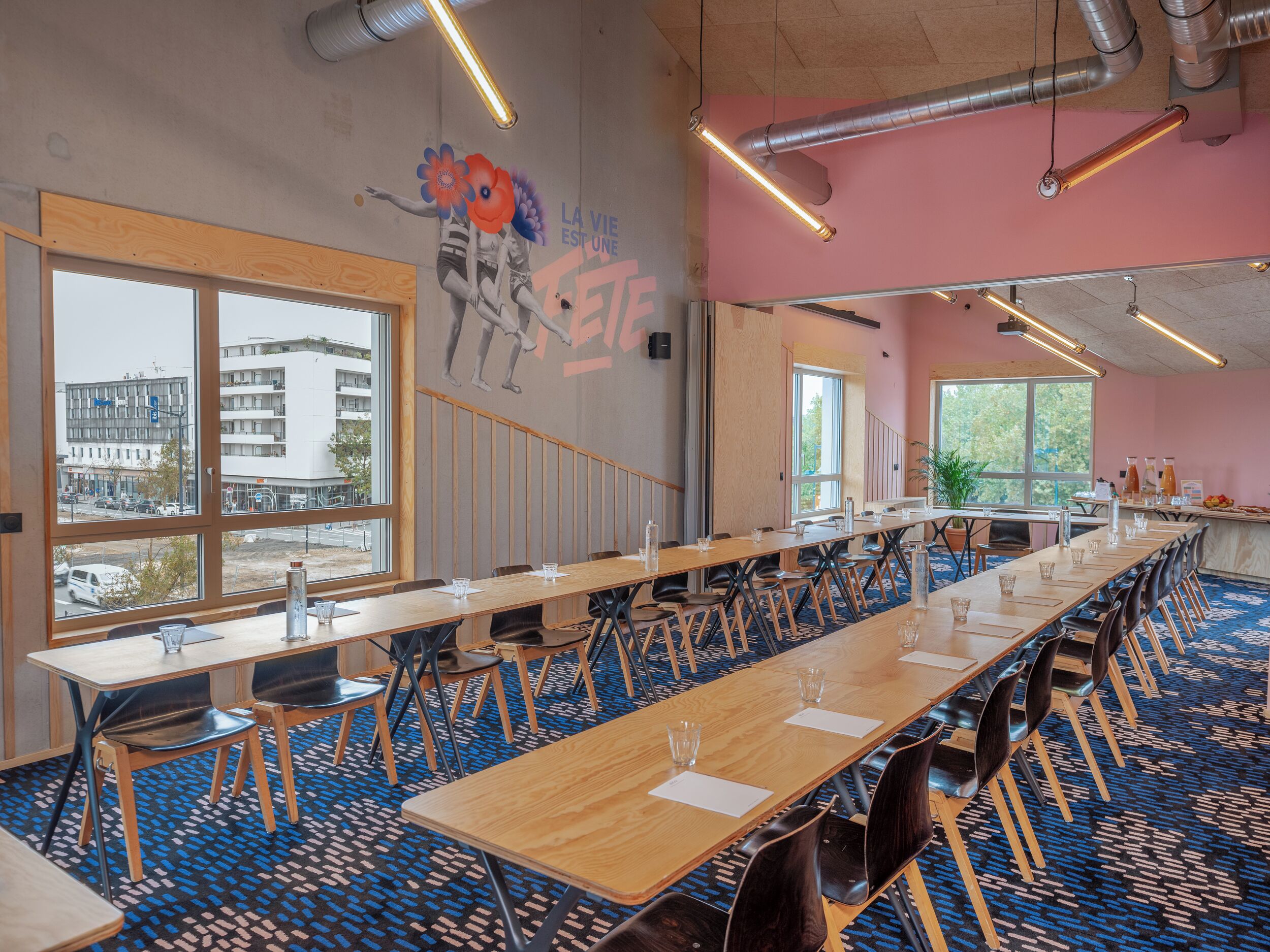 Photo - Eklo Hotels Bordeaux Centre Bastide