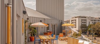 エクロ ホテルズ ボルドー セントル バスティッド