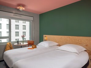 Eklo Classic Duo | Individually decorated, individually furnished, soundproofing, free WiFi - Eklo Hotels Bordeaux City center Bastide    (Bordeaux)