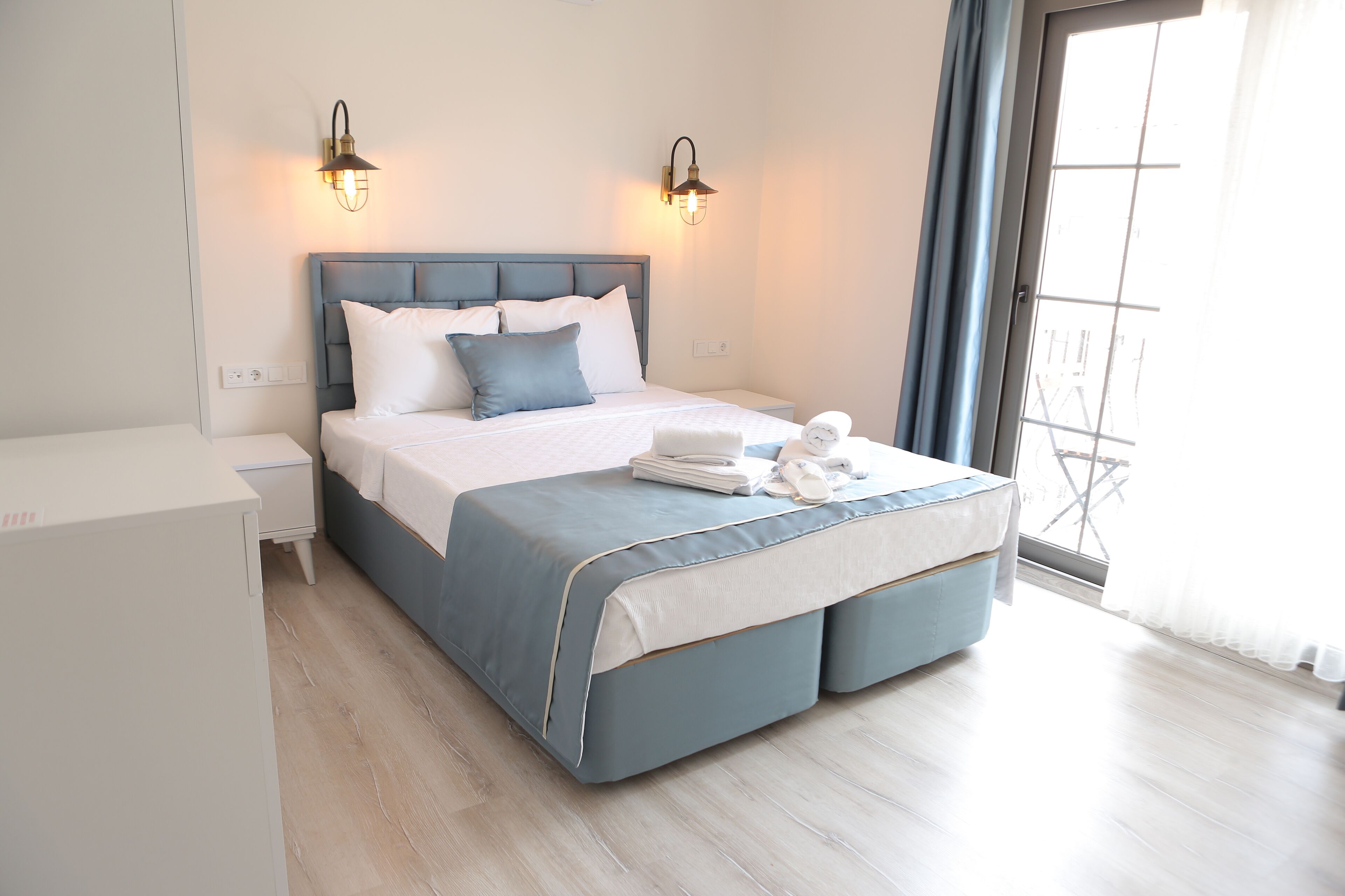 Wifi gratis y ropa de cama