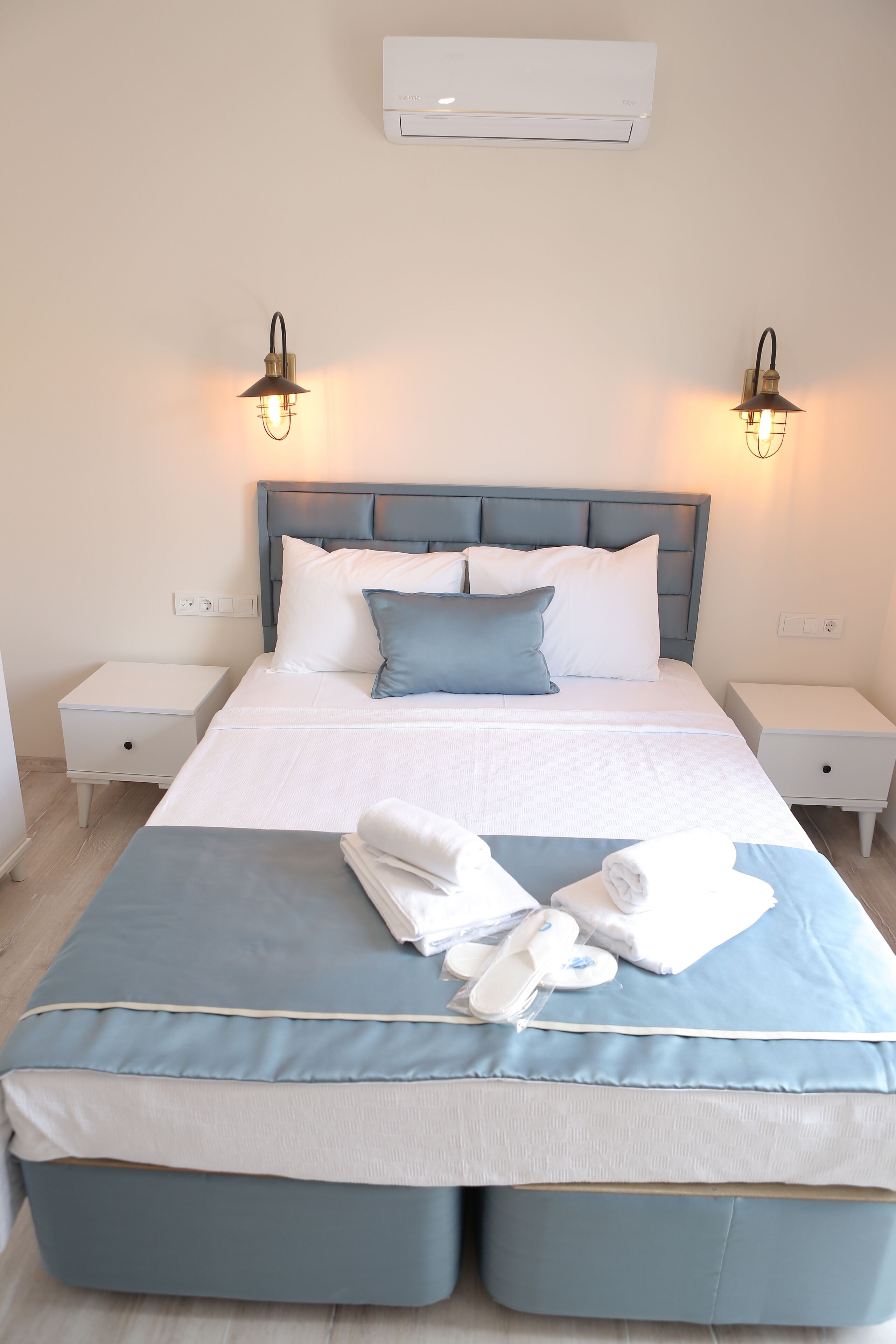 Exclusive Double or Twin Room | Free WiFi, bed sheets