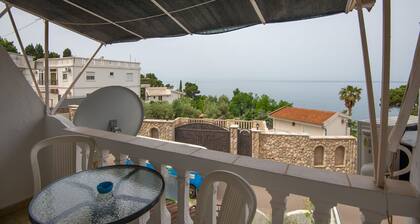 Studio apartment with seaview