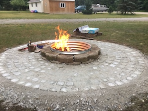 Fire Pit for evening s'mores