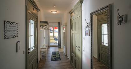 RIESLING vacation apartment in the Königshof Freyburg (Unstrut)