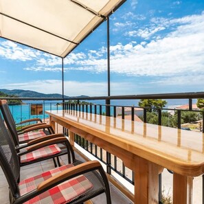 Huoneisto (Two Bedroom Apartment with Balcony) | Parveke