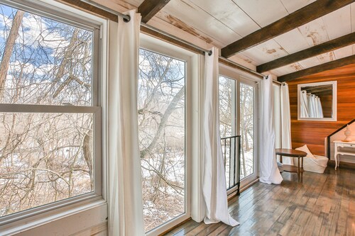 Robins Nest Cottage - Quick Drive to Downtown Leesburg