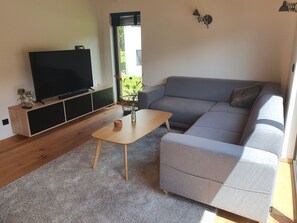 Smart-TV, Videospielkonsole, Netflix, Streaming-Dienste